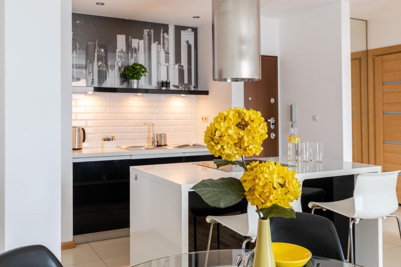 Modern Apartments With Free Parking Spot Krakau Exterior foto