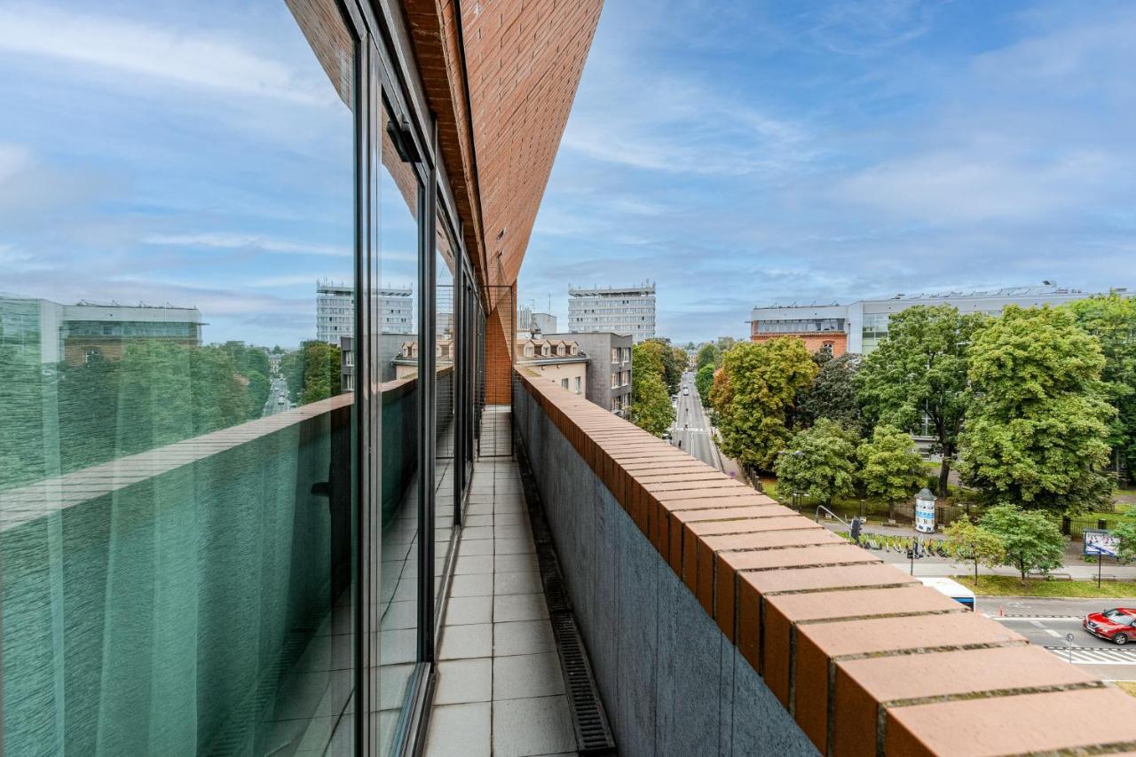 Modern Apartments With Free Parking Spot Krakau Exterior foto